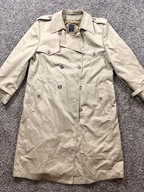 1990’s Vintage Christian Dior Wool Trench Coat Size 42 R